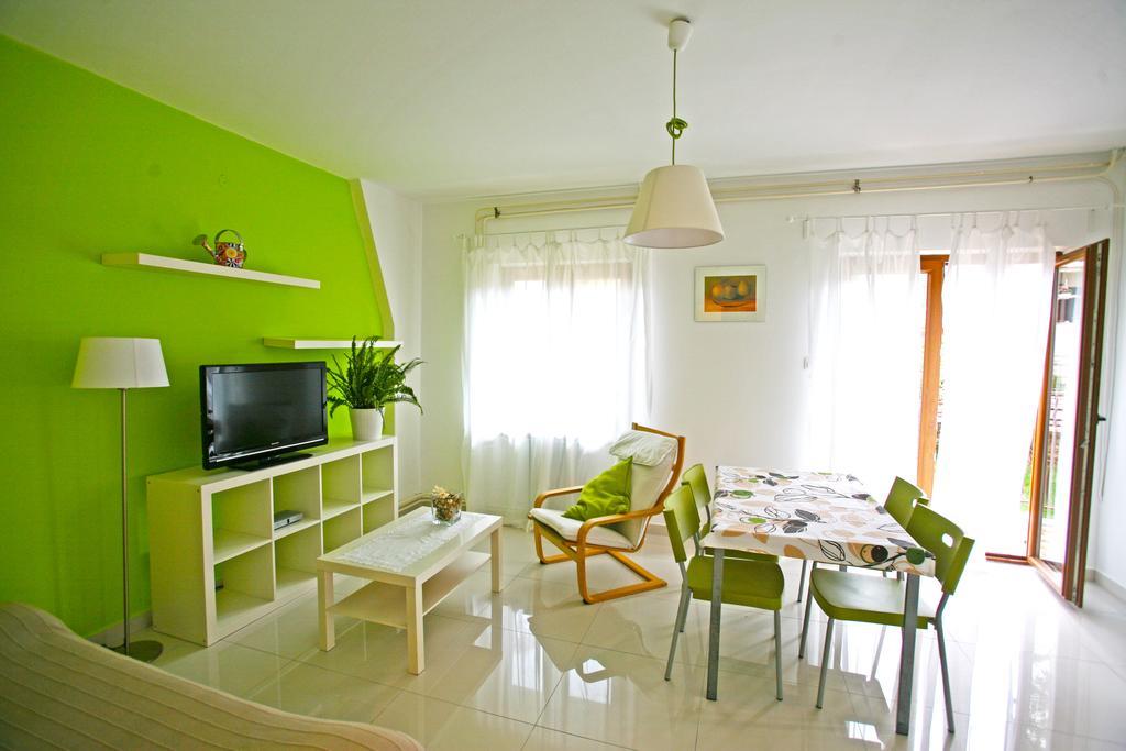 Apartments Maras Porec Room photo
